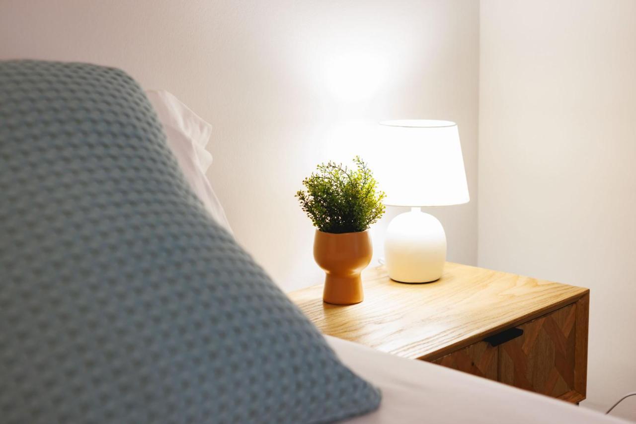 Bravissimo Figuerola, Spacious 3-Bedroom Apartment ジローナ エクステリア 写真