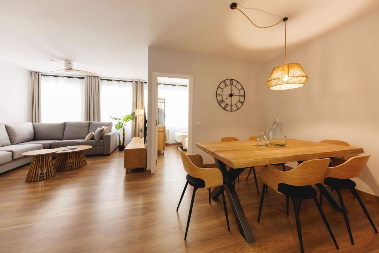 Bravissimo Figuerola, Spacious 3-Bedroom Apartment ジローナ エクステリア 写真