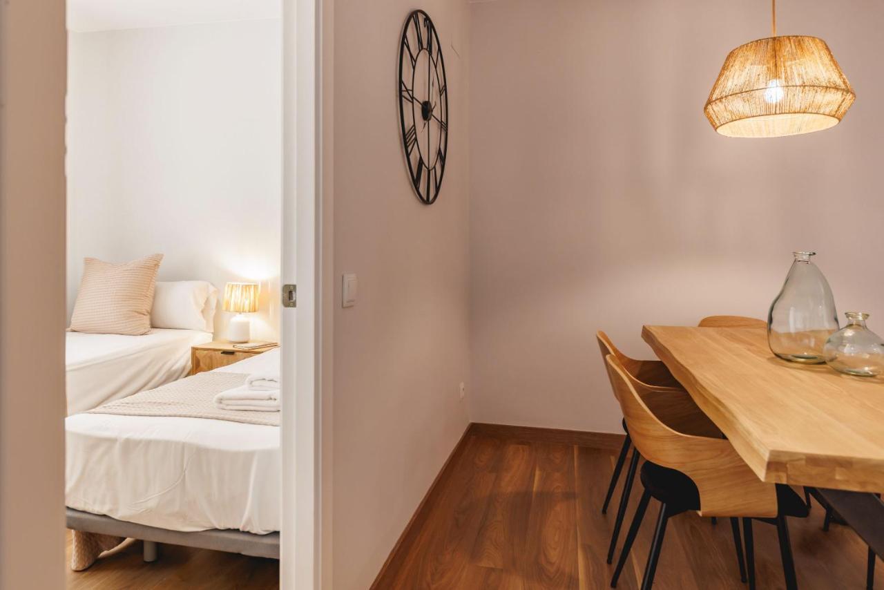 Bravissimo Figuerola, Spacious 3-Bedroom Apartment ジローナ エクステリア 写真